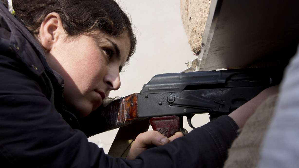 Kurds expand offensive after driving IS out of Syrian town