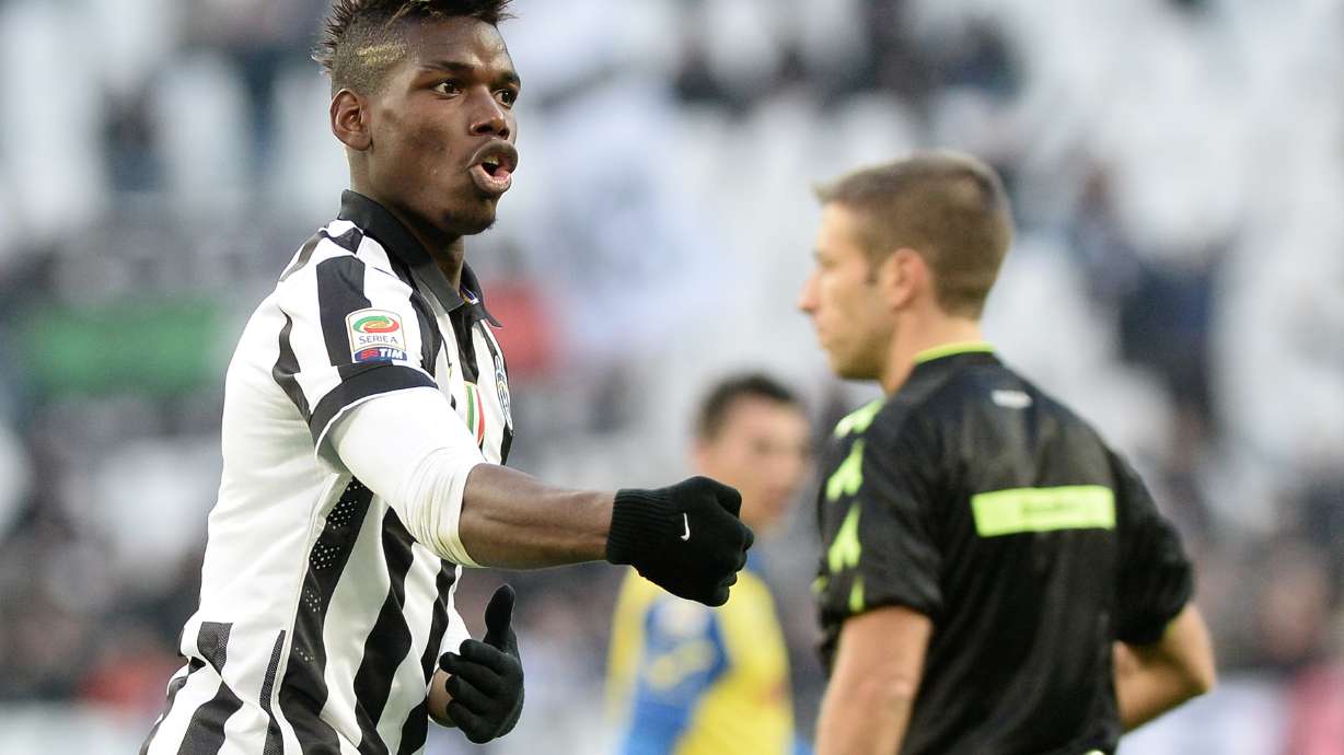 Neymar replaces Messi atop the AP Global Football 10