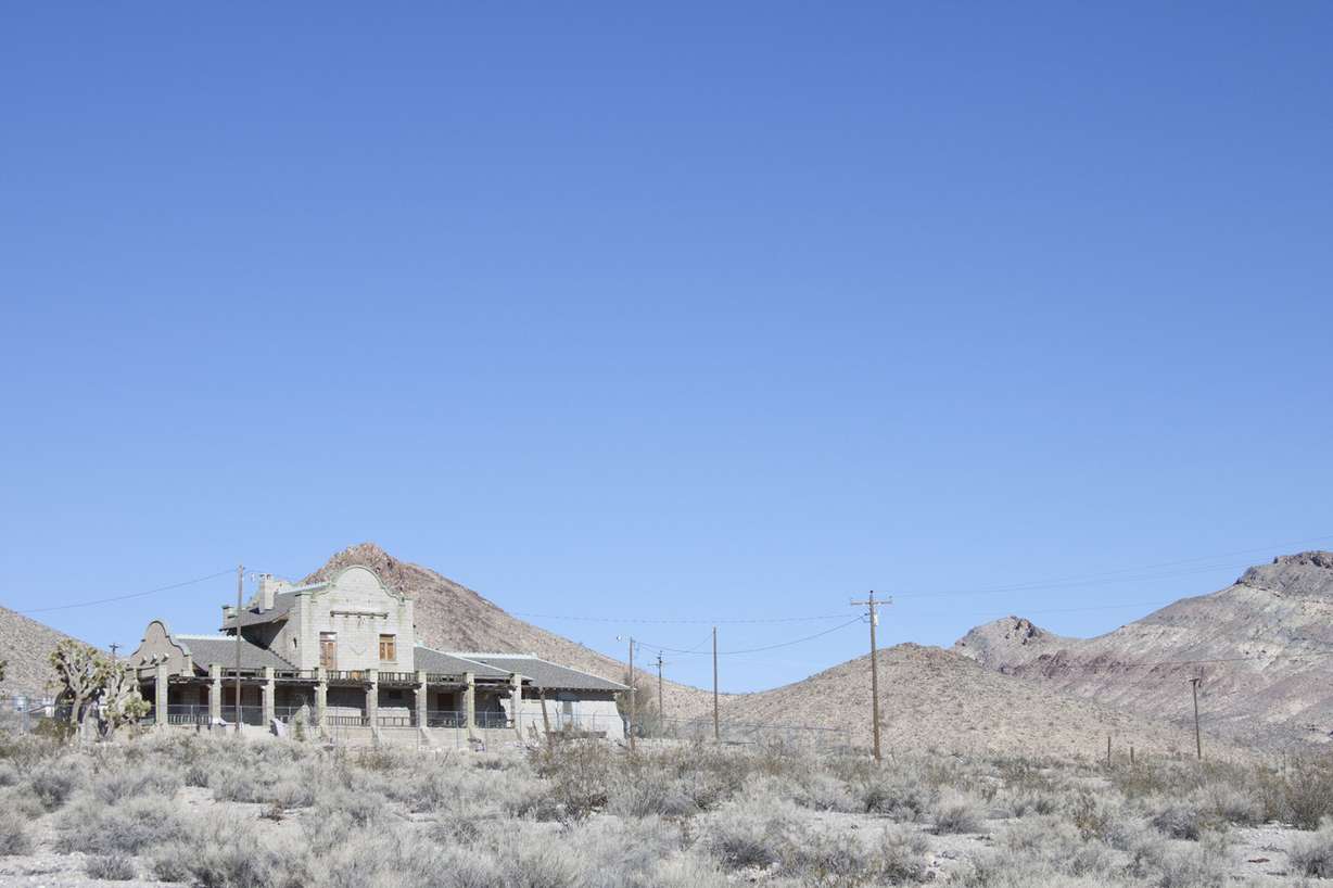 The gambling house stands in Rhyolite — the boom town that rose and fell within just 10 years. (Photo: Celeste Tholen Rosenlof)