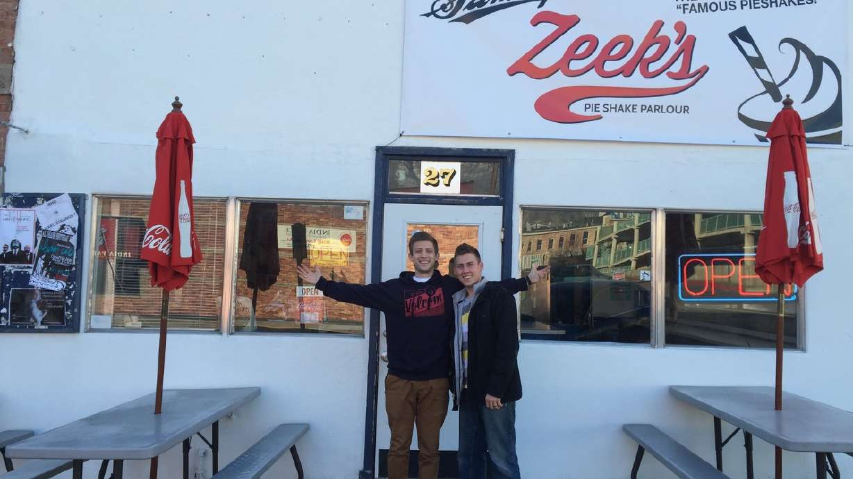 Brothers give Sammy's shake shop new name, spin