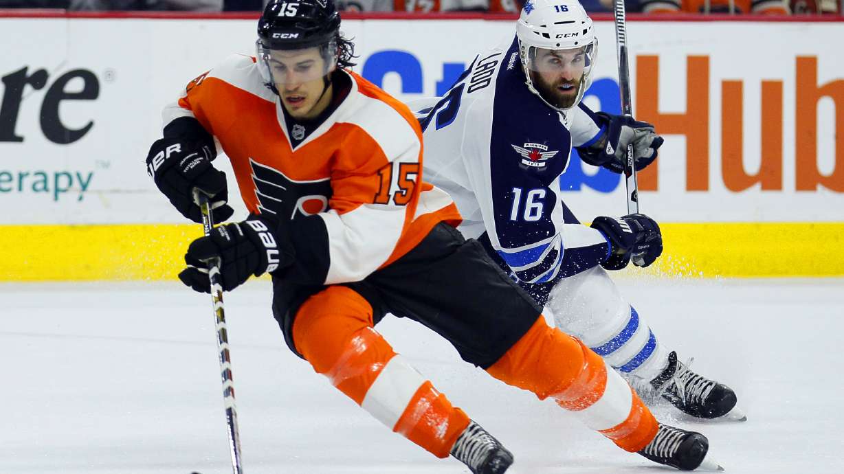 Philadelphia tops Winnipeg 5-2 for 3rd straight victory