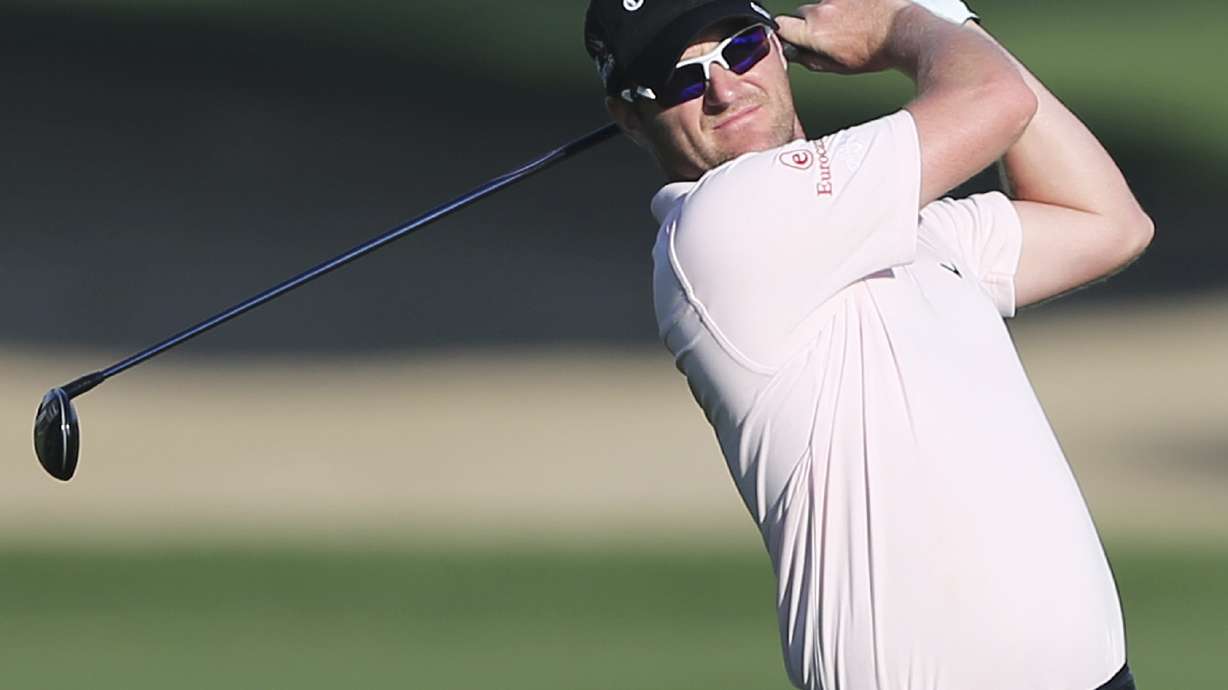 McIlroy surges to one-shot lead in Dubai Desert Classic