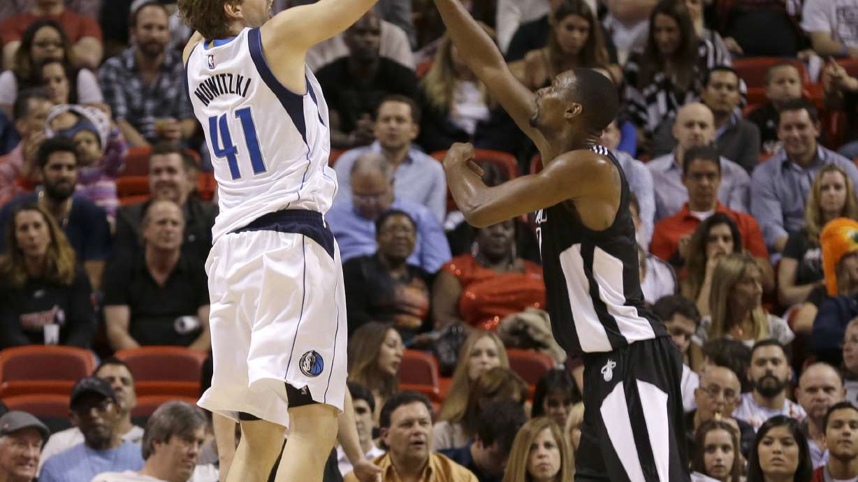 Mavericks embarrass Heat in 2nd half, win 93-72