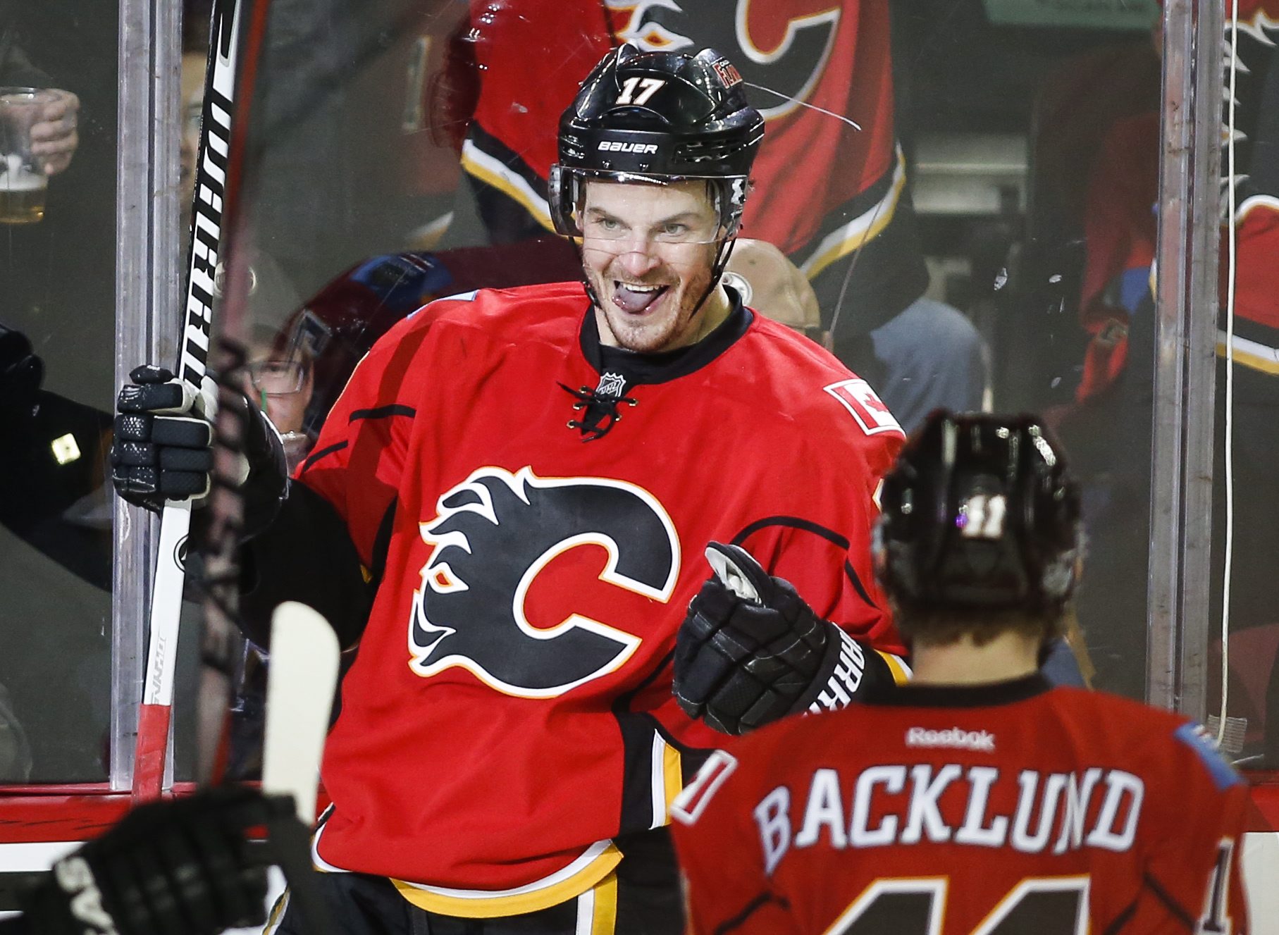 Flames rally in big third period to top Oilers 4-2