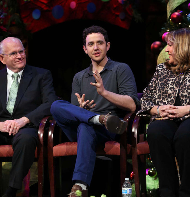 Santino Fontana to sing again with Mormon Tabernacle Choir