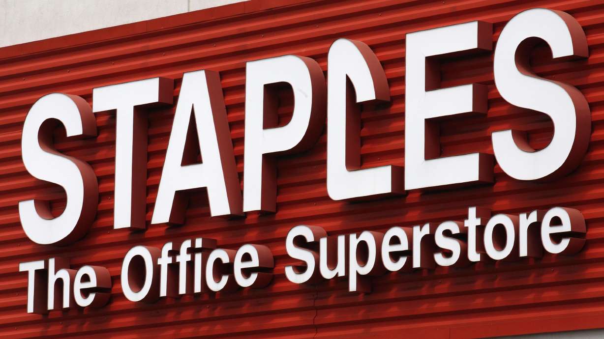 Staples buys Office Depot for $6B to keep pace with change