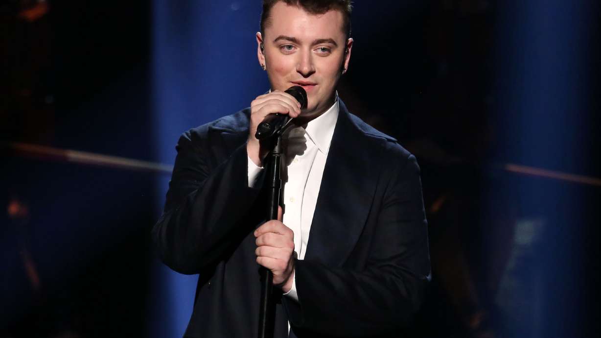 Azalea & Smith lead iHeartRadio Music Award nominees