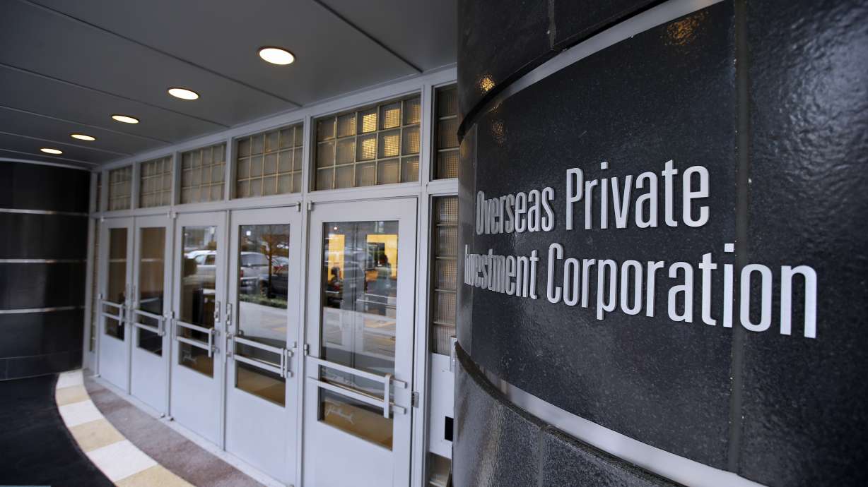 Obama plan would merge 6 US trade, development agencies