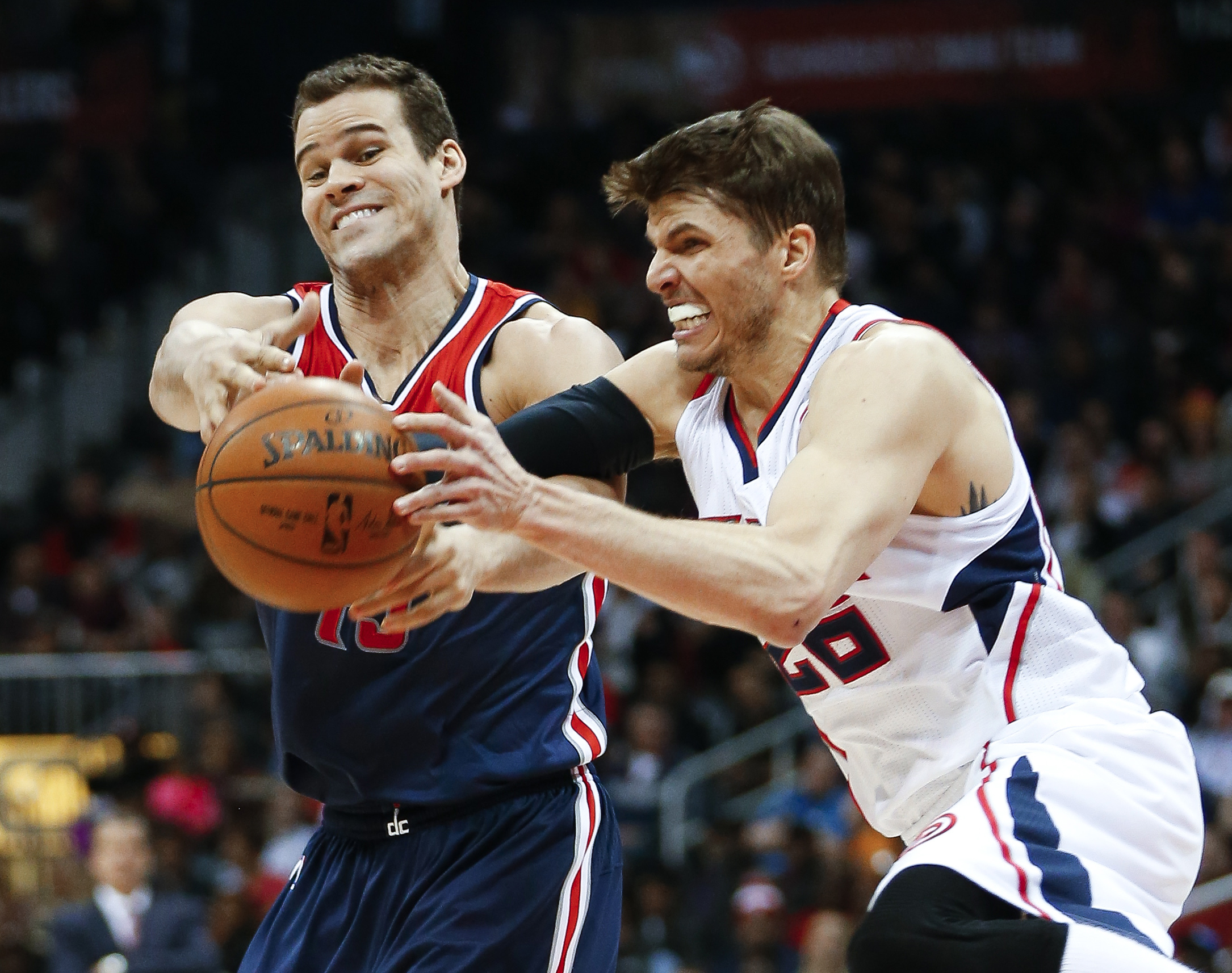 Curry, Thompson to compete in 3-Point Contest