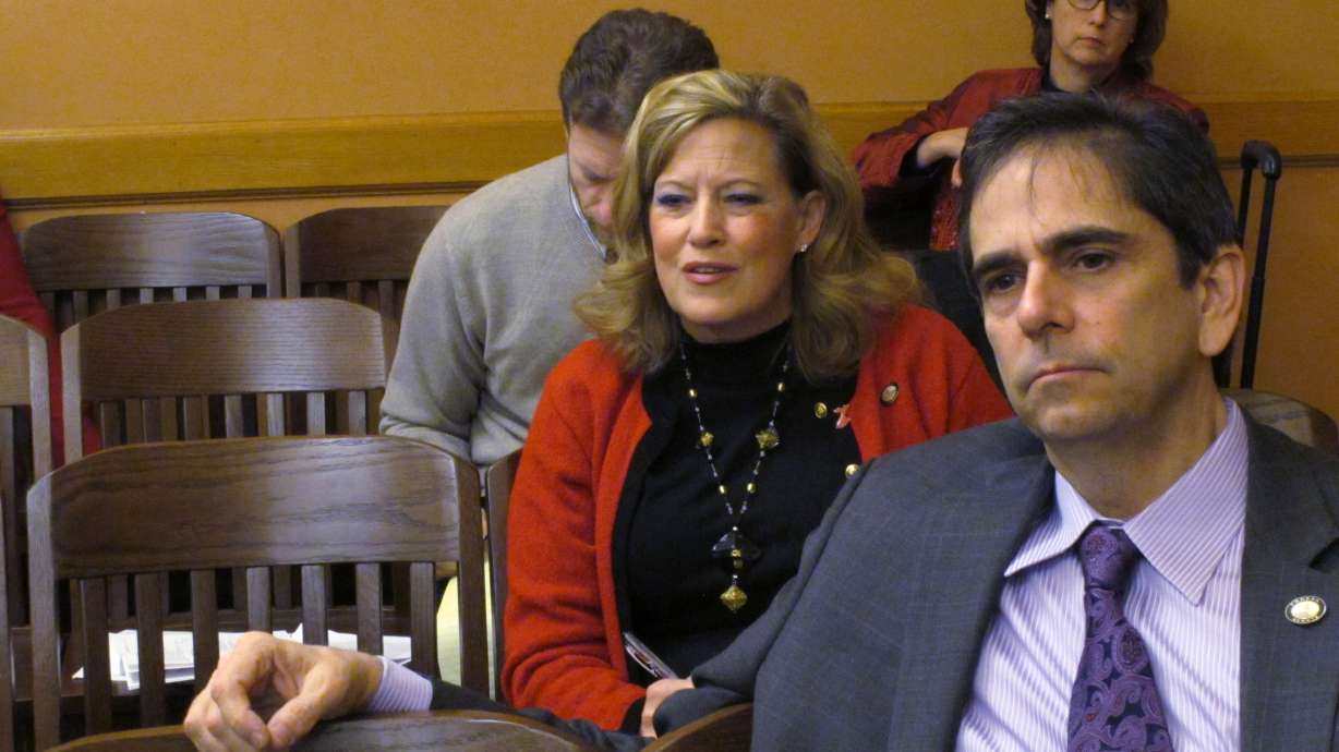 Kansas moves to close budget shortfall following tax cuts