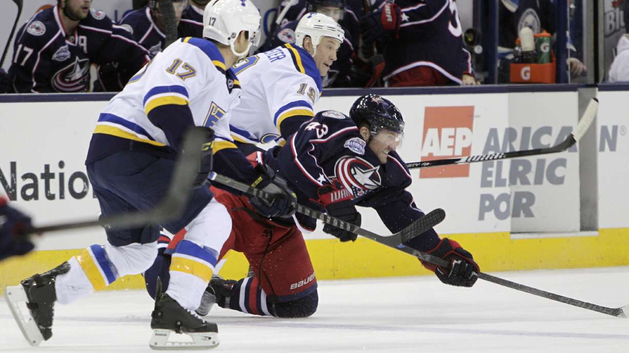 Foligno leads goal parade in Blue Jackets' 7-1 rout of Blues