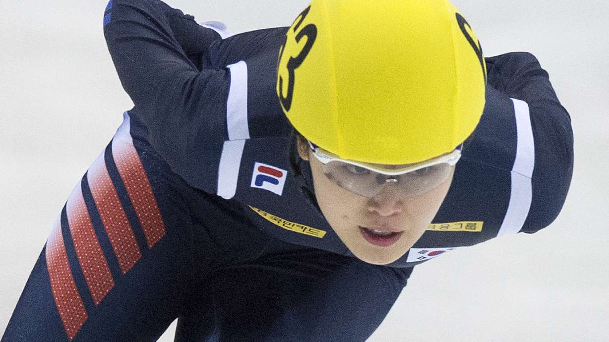 Koreans dominate short track speedskating World Cup