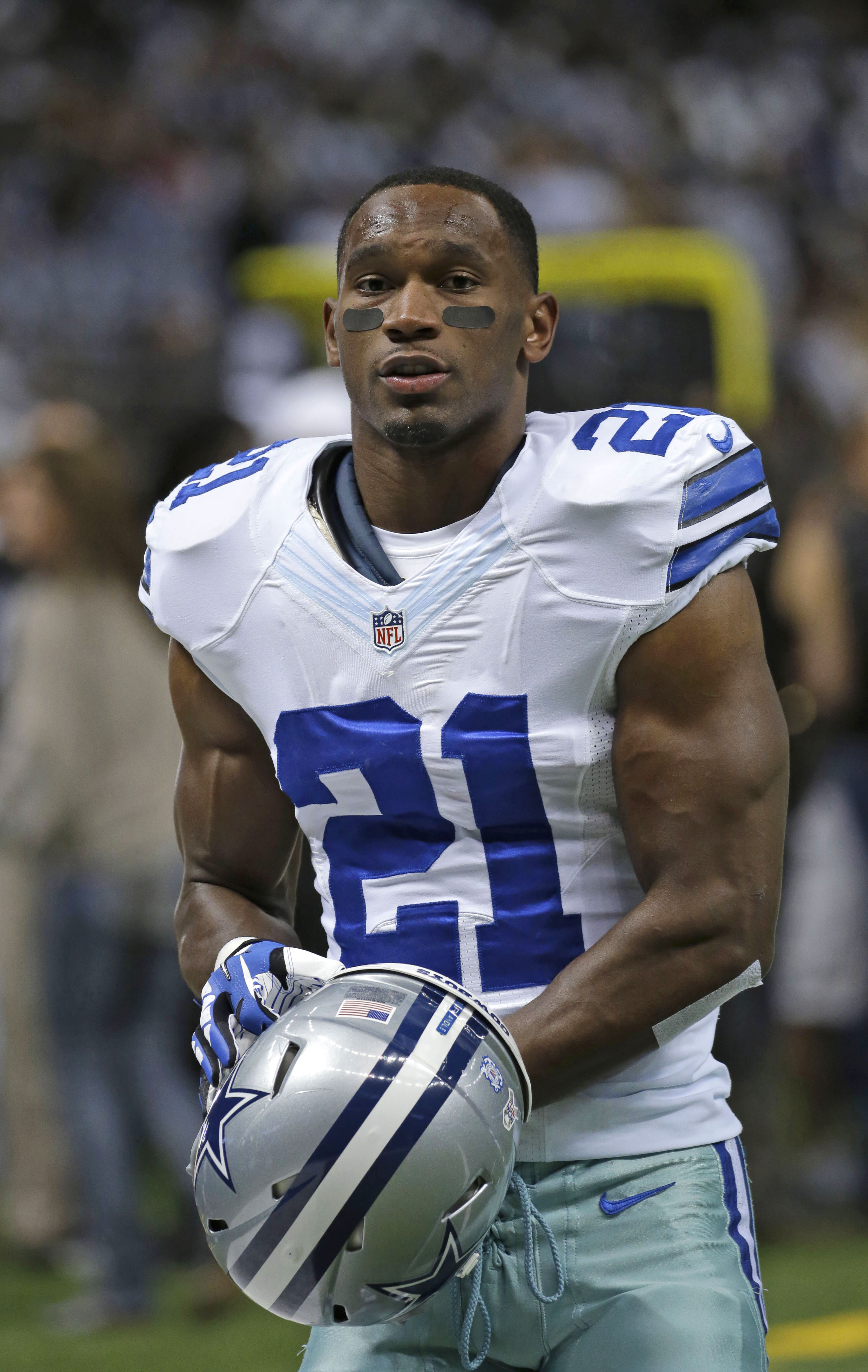 Randle attorney: Dallas back didn't threaten woman, pull gun