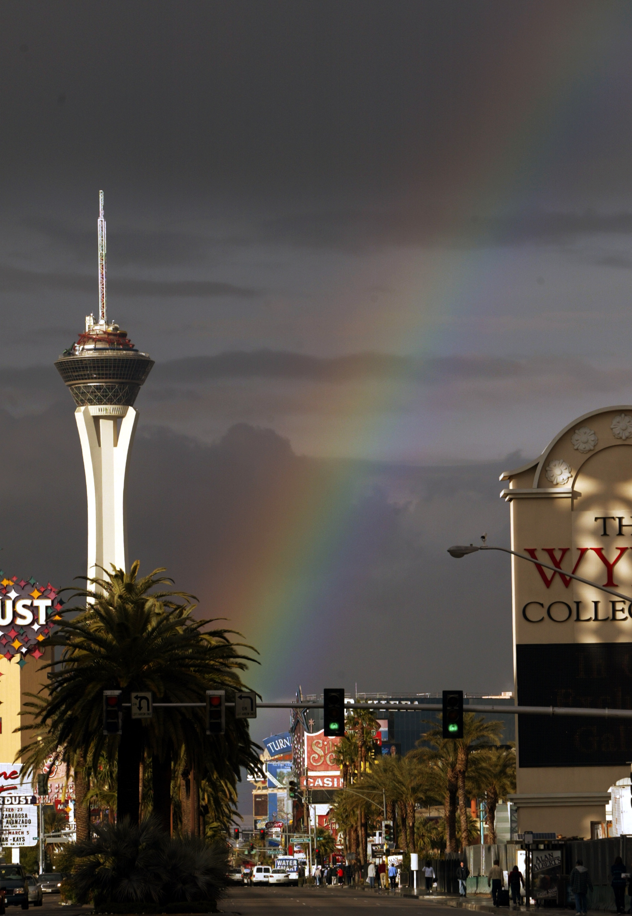 Las Vegas Strip too snooty? Stratosphere ad campaign says so