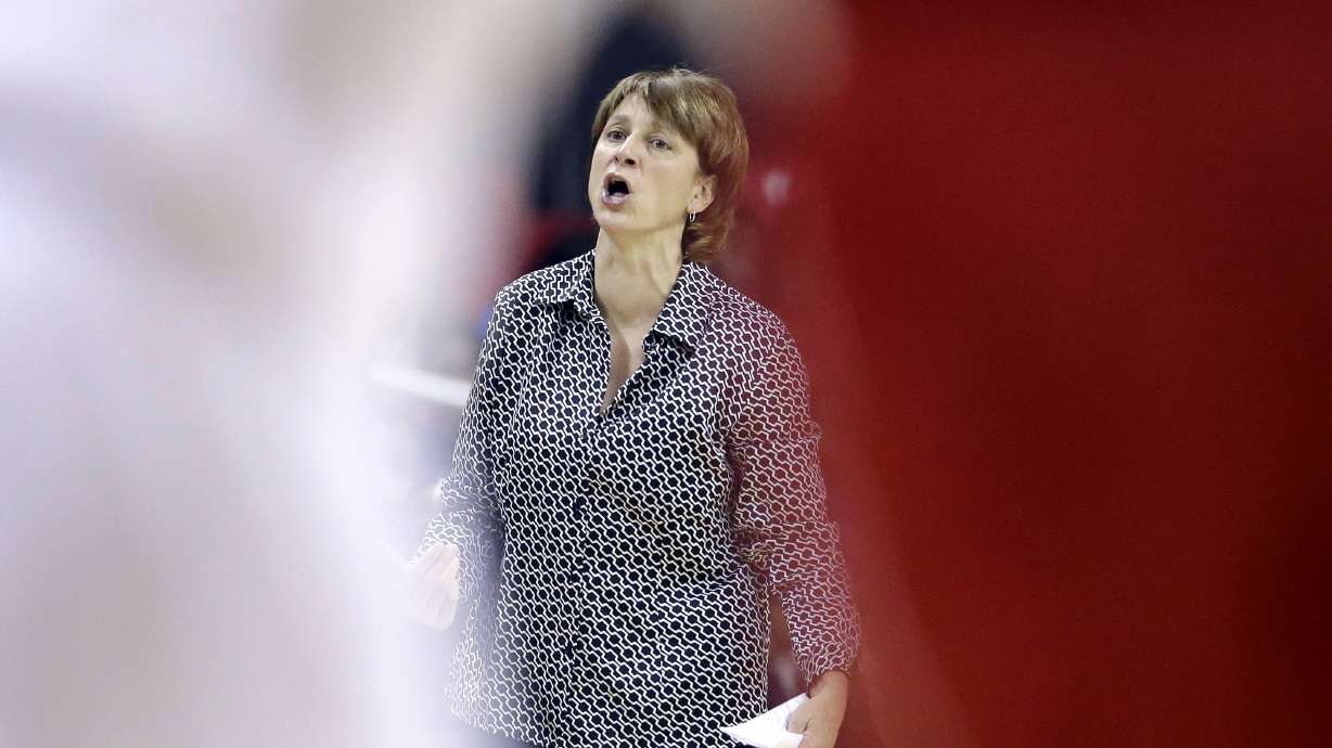 No. 5 Maryland women beats No. 19 Nebraska 59-47