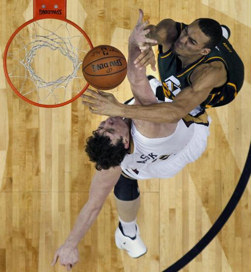 Hayward lidera victoria del Jazz ante los Pelicans