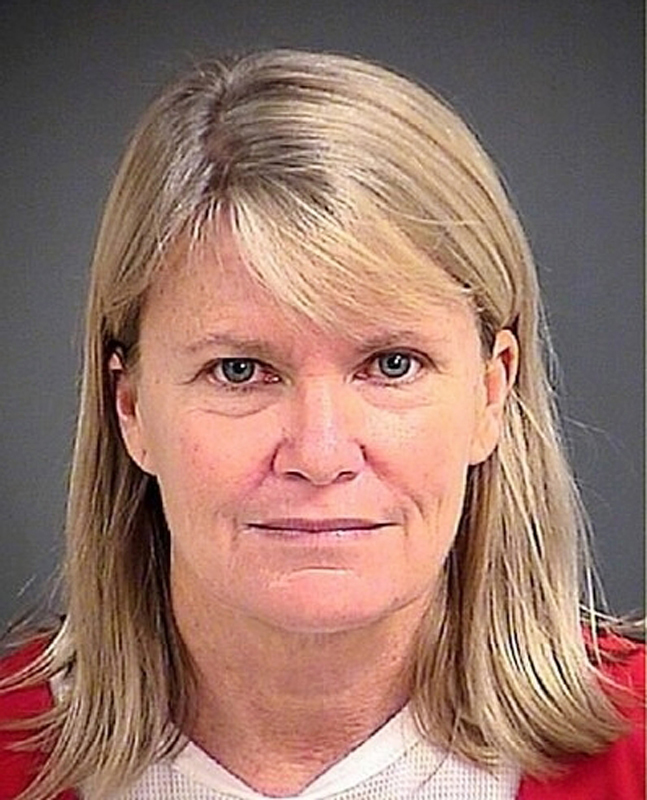 Woman whose mom abducted her as baby testifies at sentencing