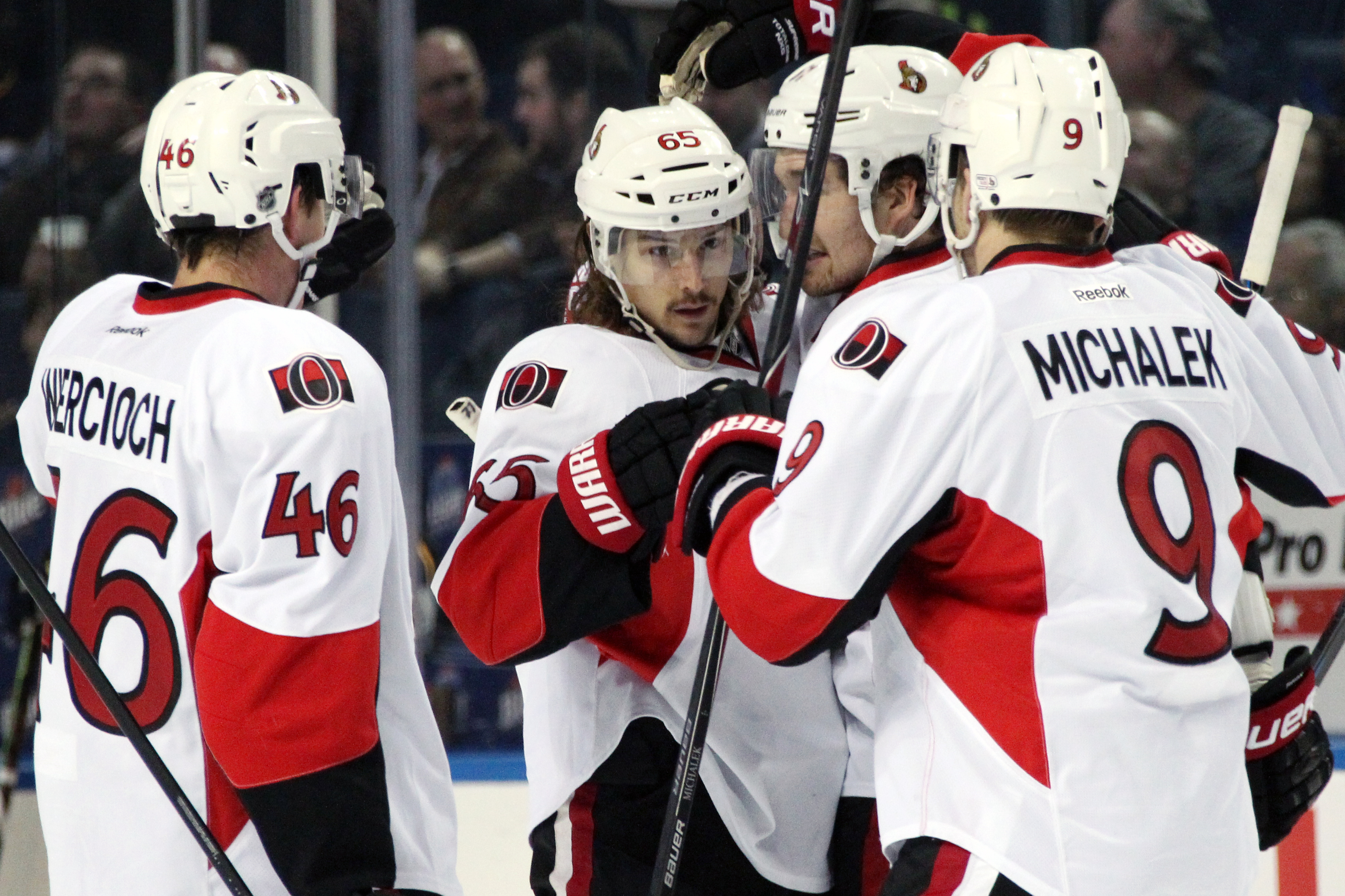 Senators slip past Sabres 2-1