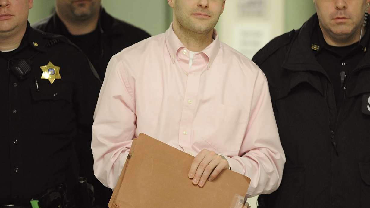 Jury convicts Pennsylvania man with bodies in yard