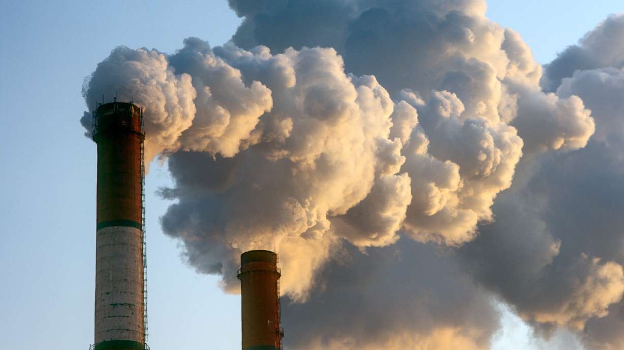 Air pollution, water supply points of concern for Utahns