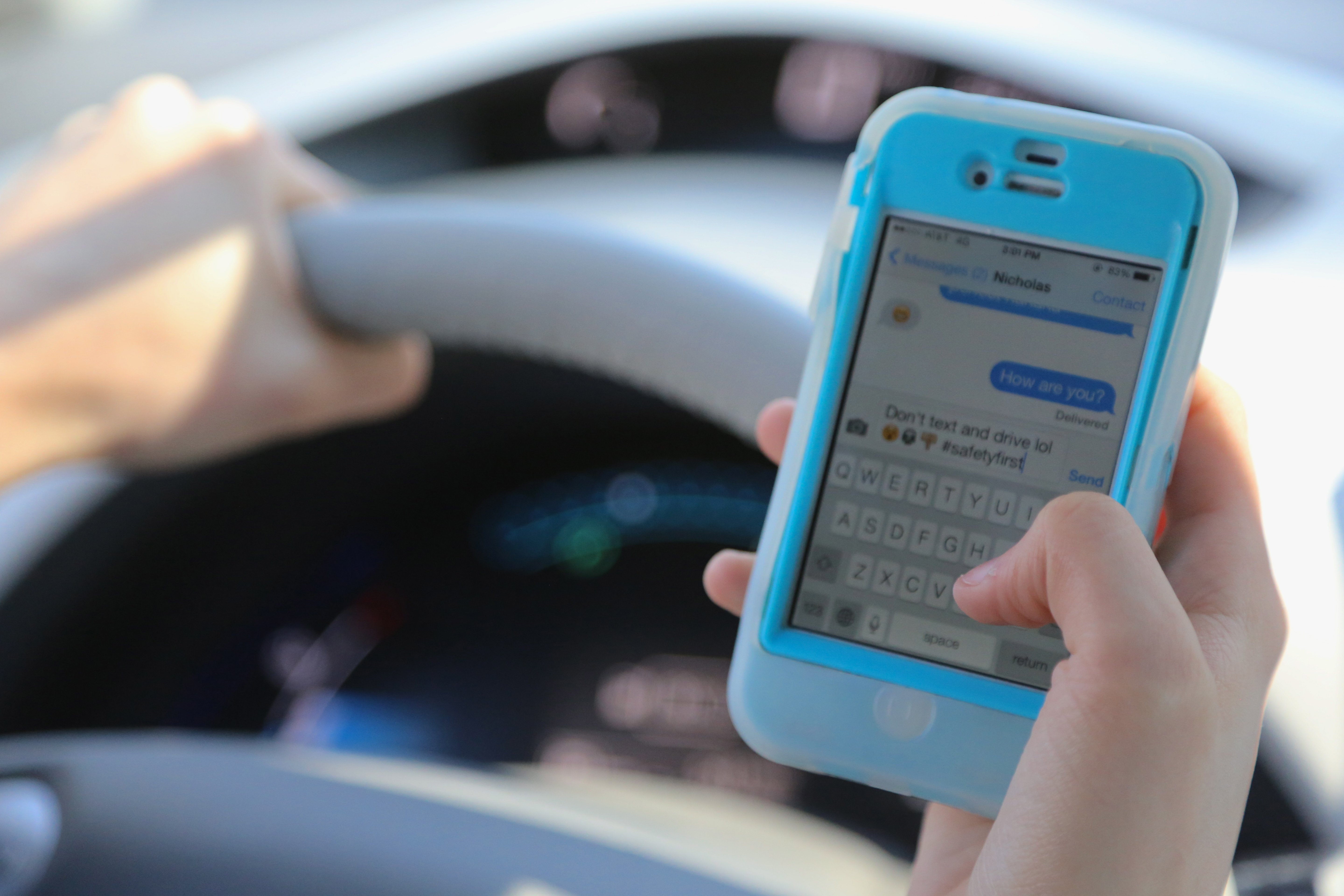 How to keep your teens from texting and driving
