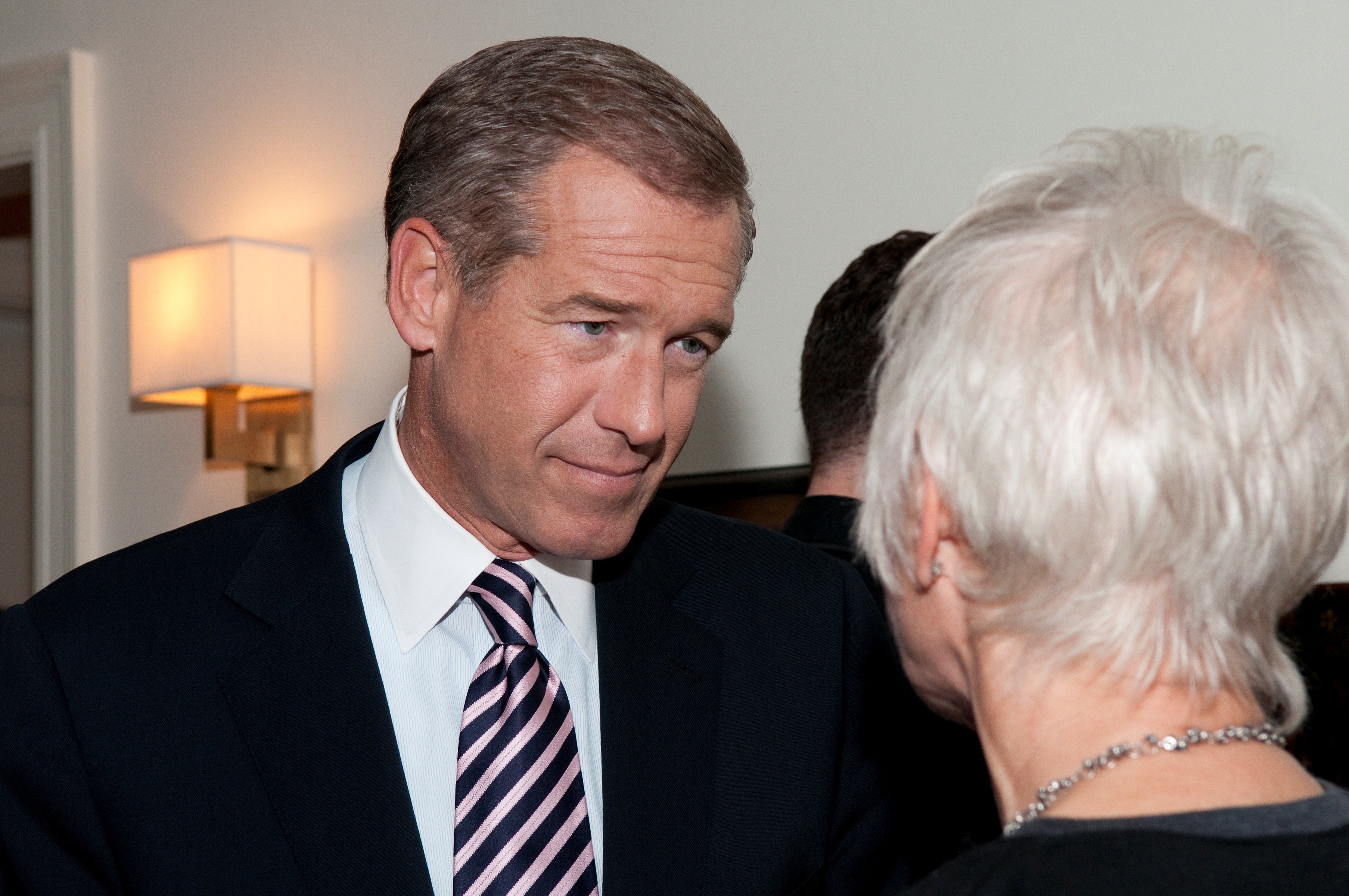 Poll: 52% say Brian Williams should be allowed back on
