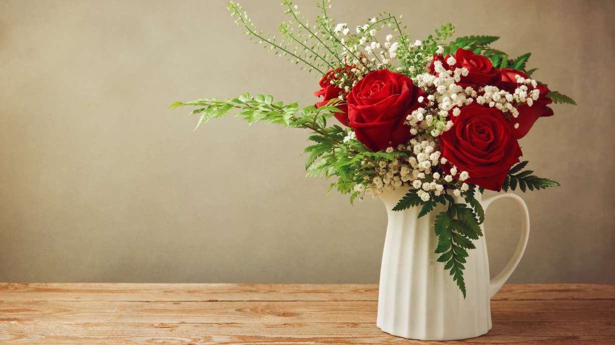 Make Your Week: Local boys give flowers to all the girls at school