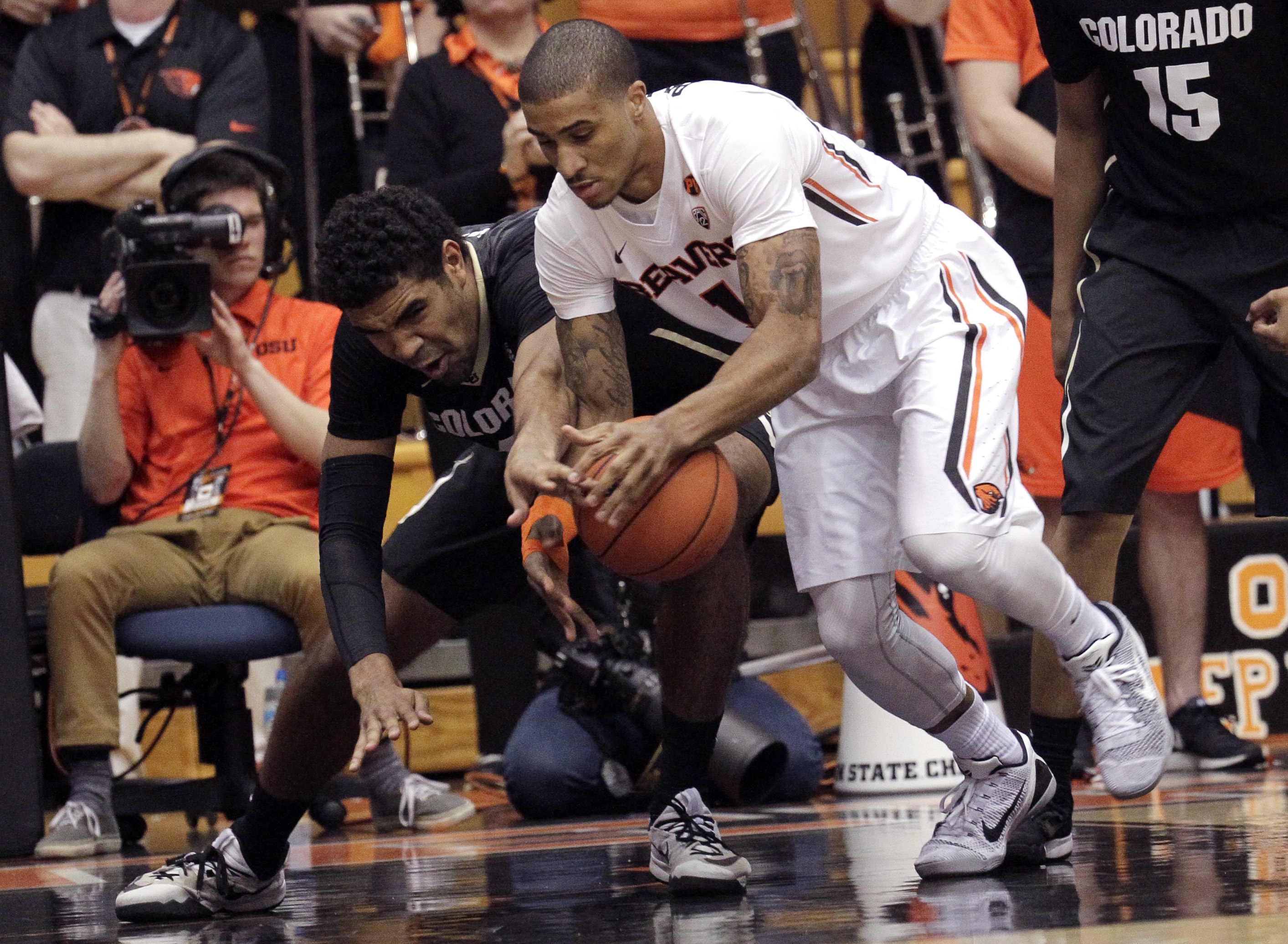 Gary Payton II leads Oregon State over Colorado 72-58