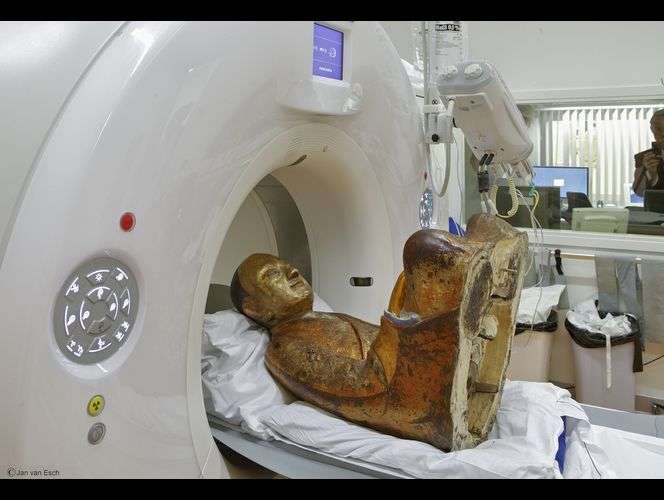 Encuentran esqueleto humano en el interior de una estatua de un Buda