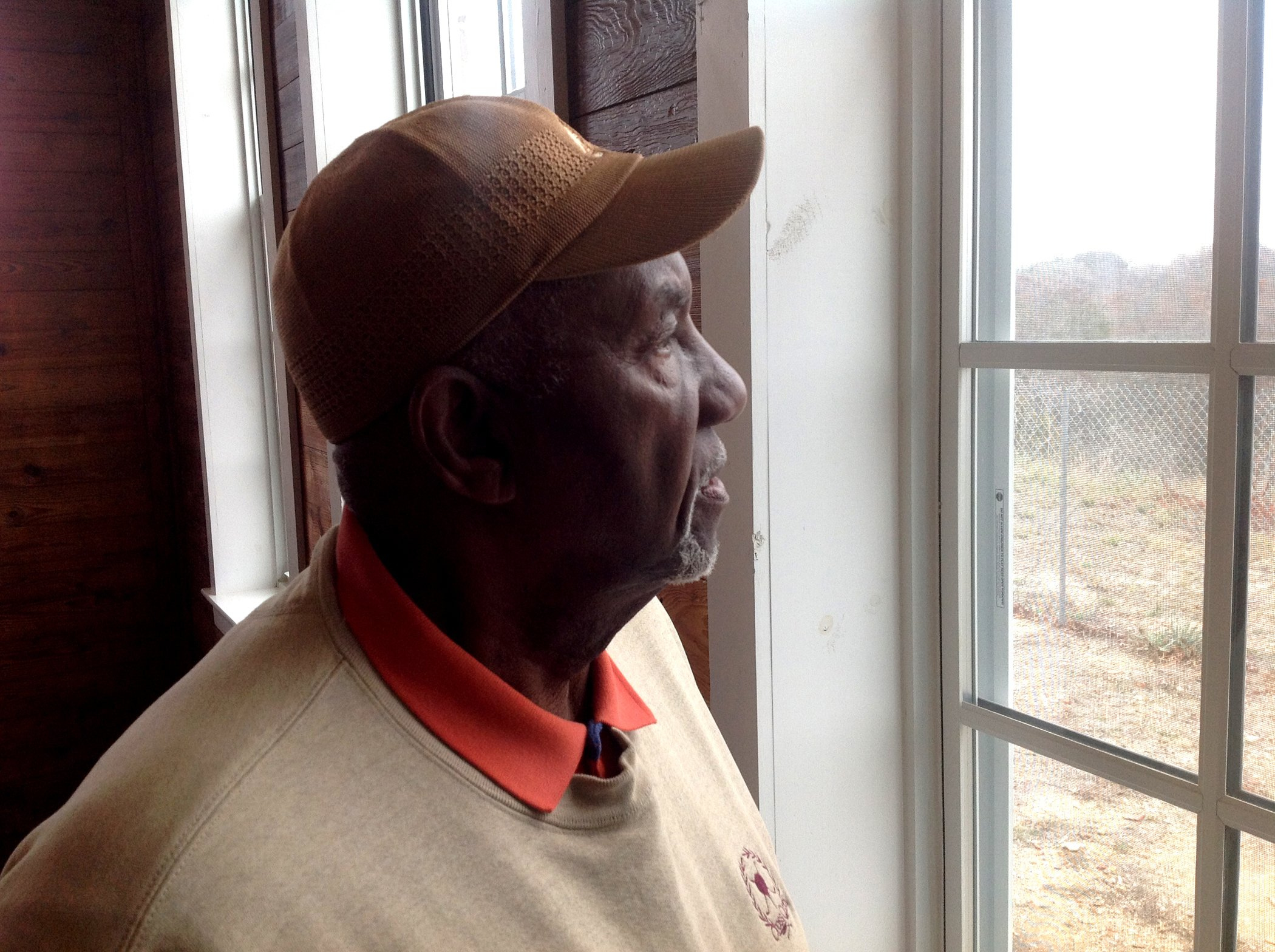 Man restores North Texas black school where he graduated