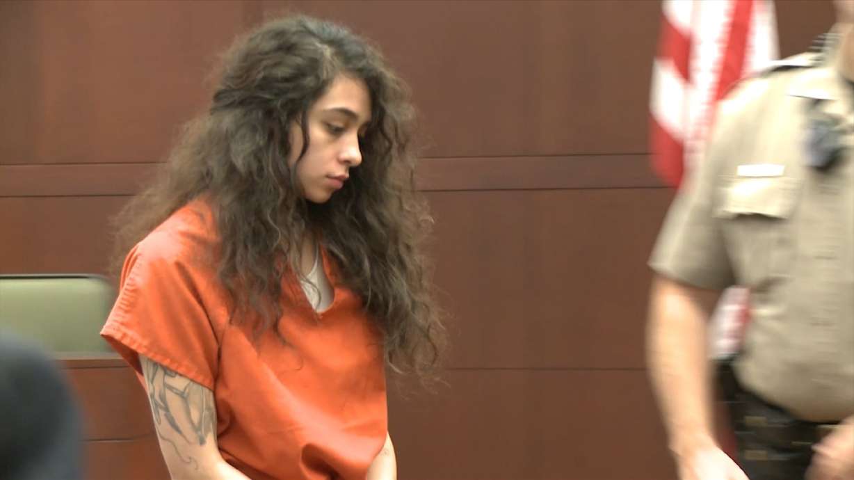 Prosecutors: Woman killed girlfriend with 46 stab wounds