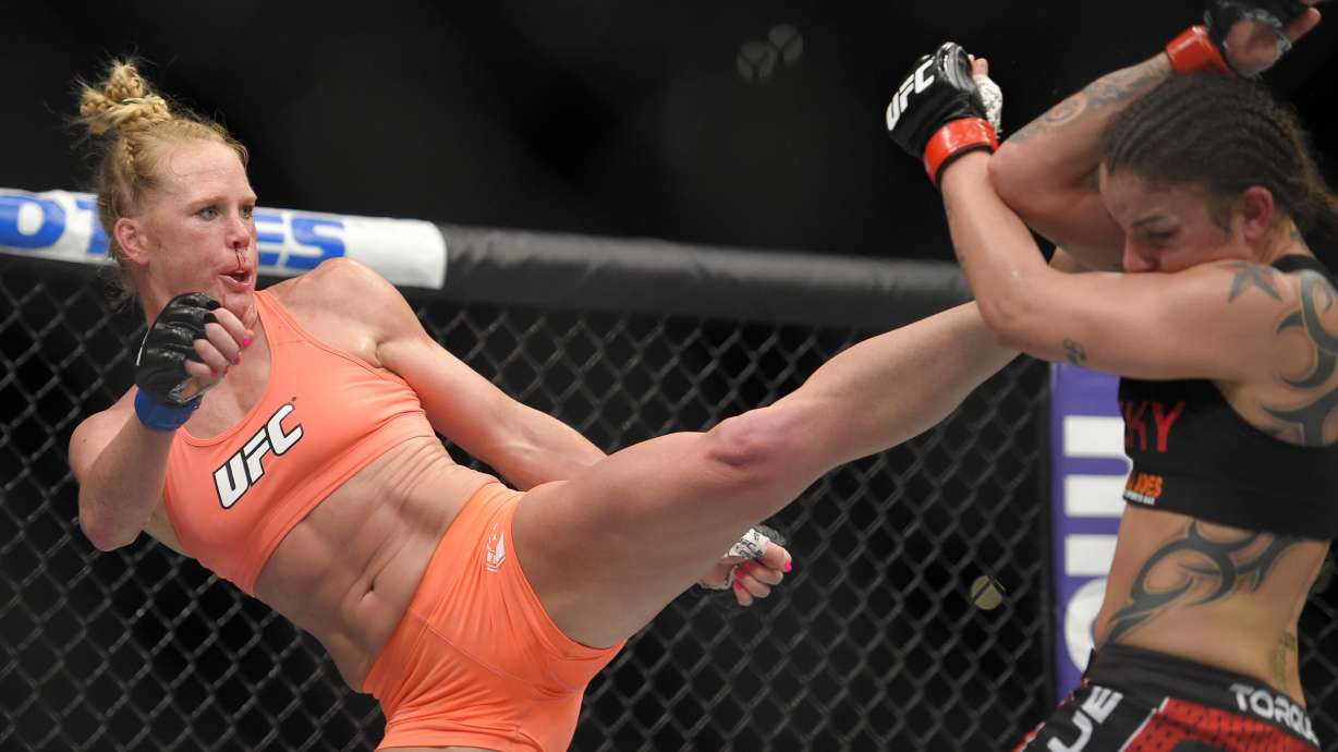 Ronda Rousey needs 14 seconds to stop Cat Zingano at UFC 184