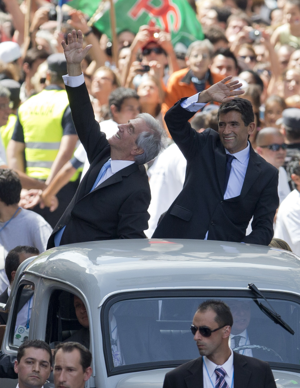 Elegant Vazquez replaces folksy Mujica as Uruguay president