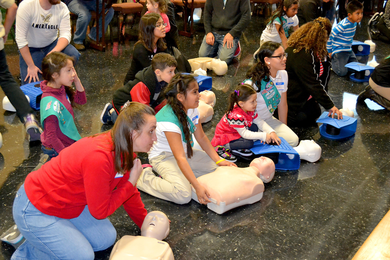 Free CPR class teaches important lifesaving skills