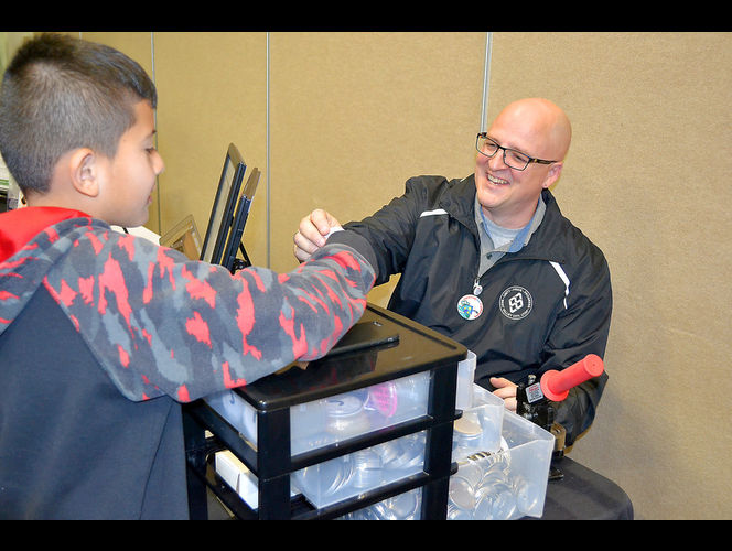 Clase gratuita de CPR deja enseñanzas necesarias para salvar vidas a numerosas familias