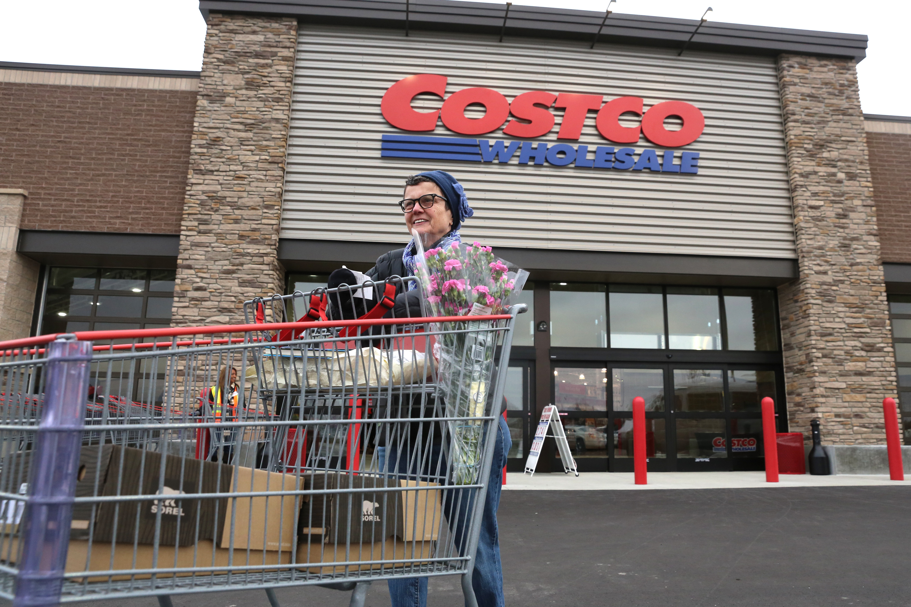 What to expect from Costco's new deal with Visa and Citi