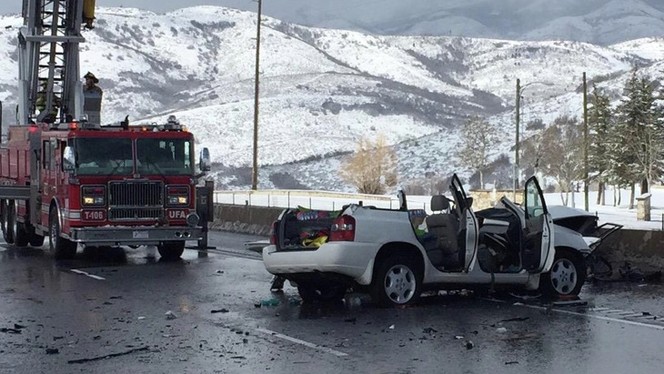 Accidente deja heridos y rutas cerradas cerca de cañón en UT