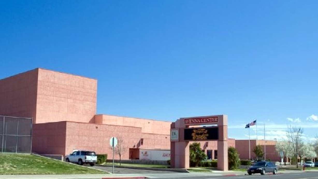 Students sue, saying Dixie State violates free speech