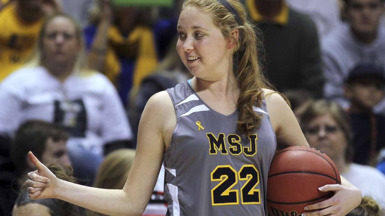 Lauren Hill wins all-conference honors for her courage