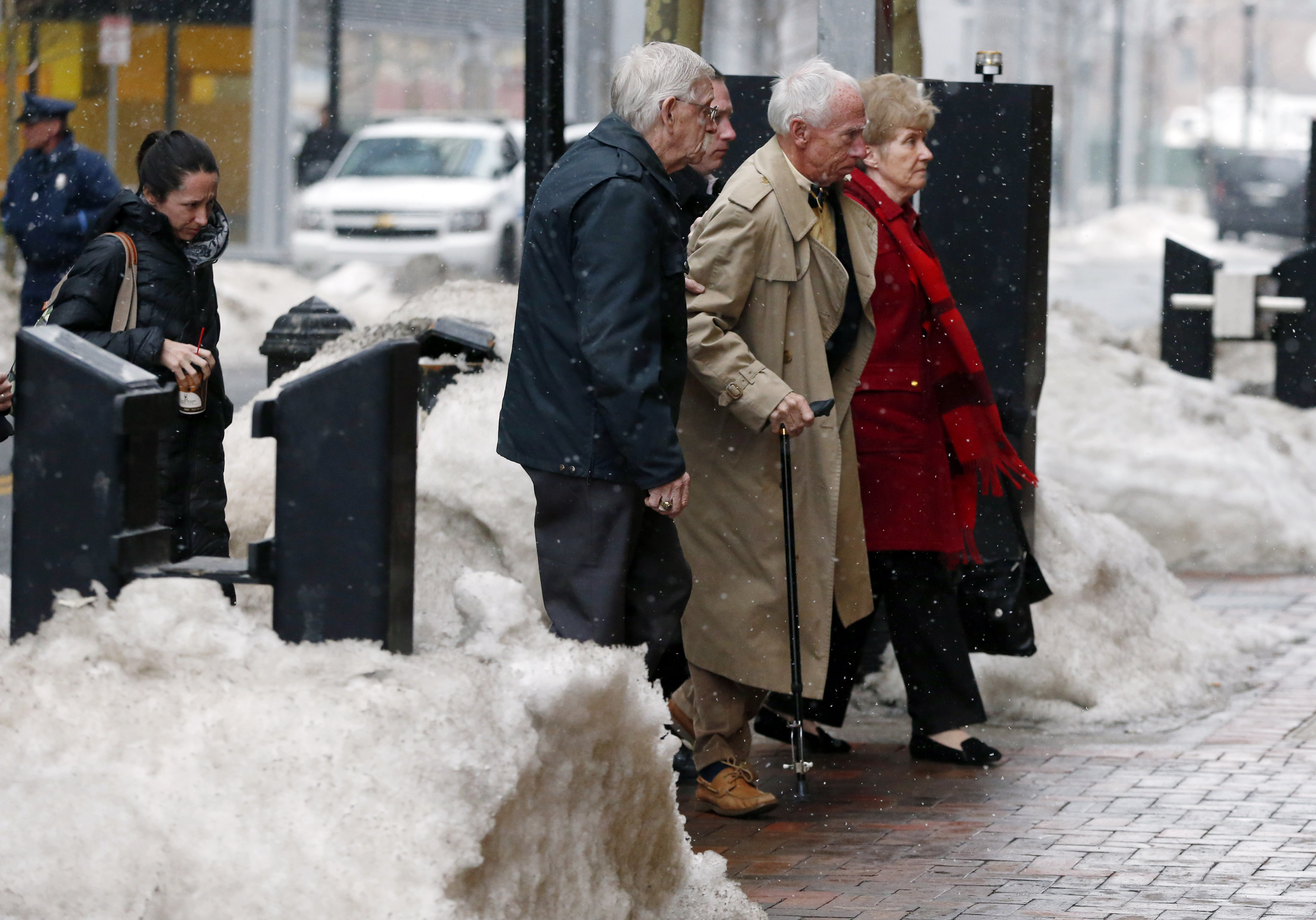 3 tell of gruesome injuries, death at Boston Marathon