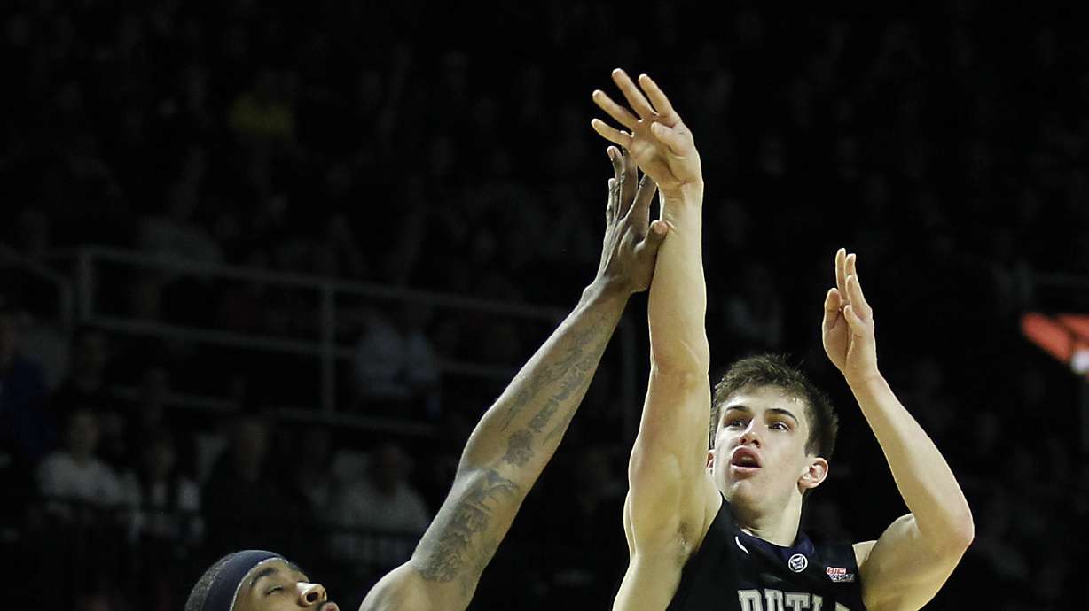 No. 21 Butler holds on to beat No. 24 Providence