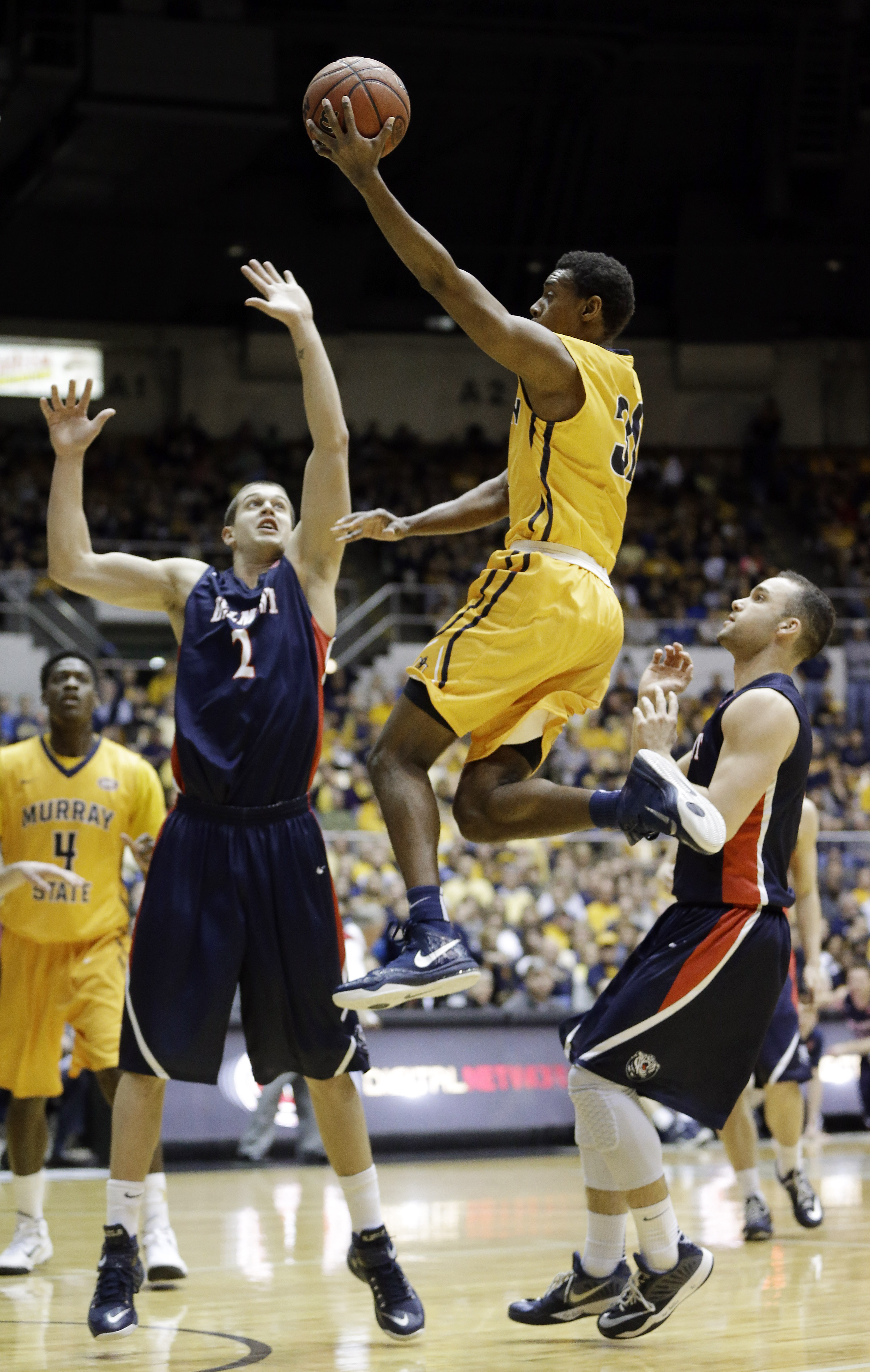 Belmont upsets No. 25 Murray St. in OVC final for NCAA berth