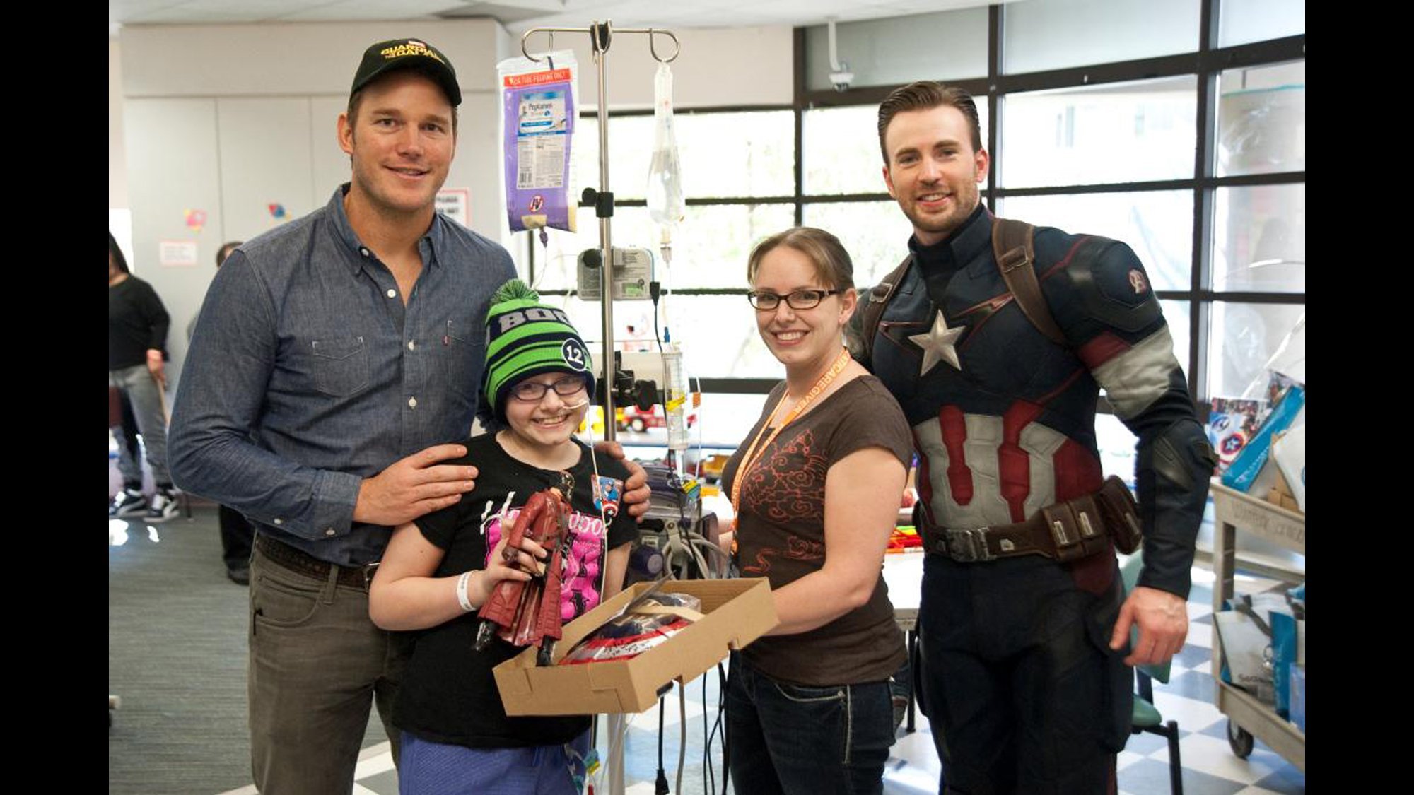 Chris Evans, Chris Pratt meet 'true superheroes' in hospital visit