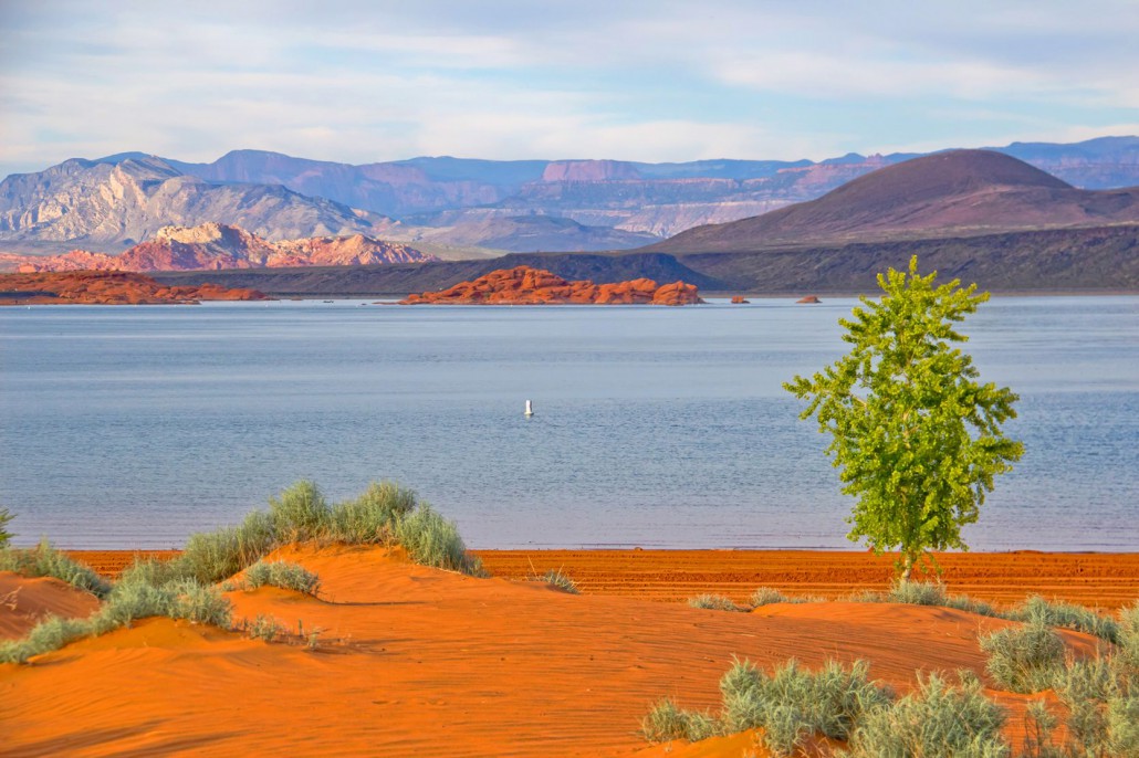 Dirt biker in critical condition following crash at Sand Hollow