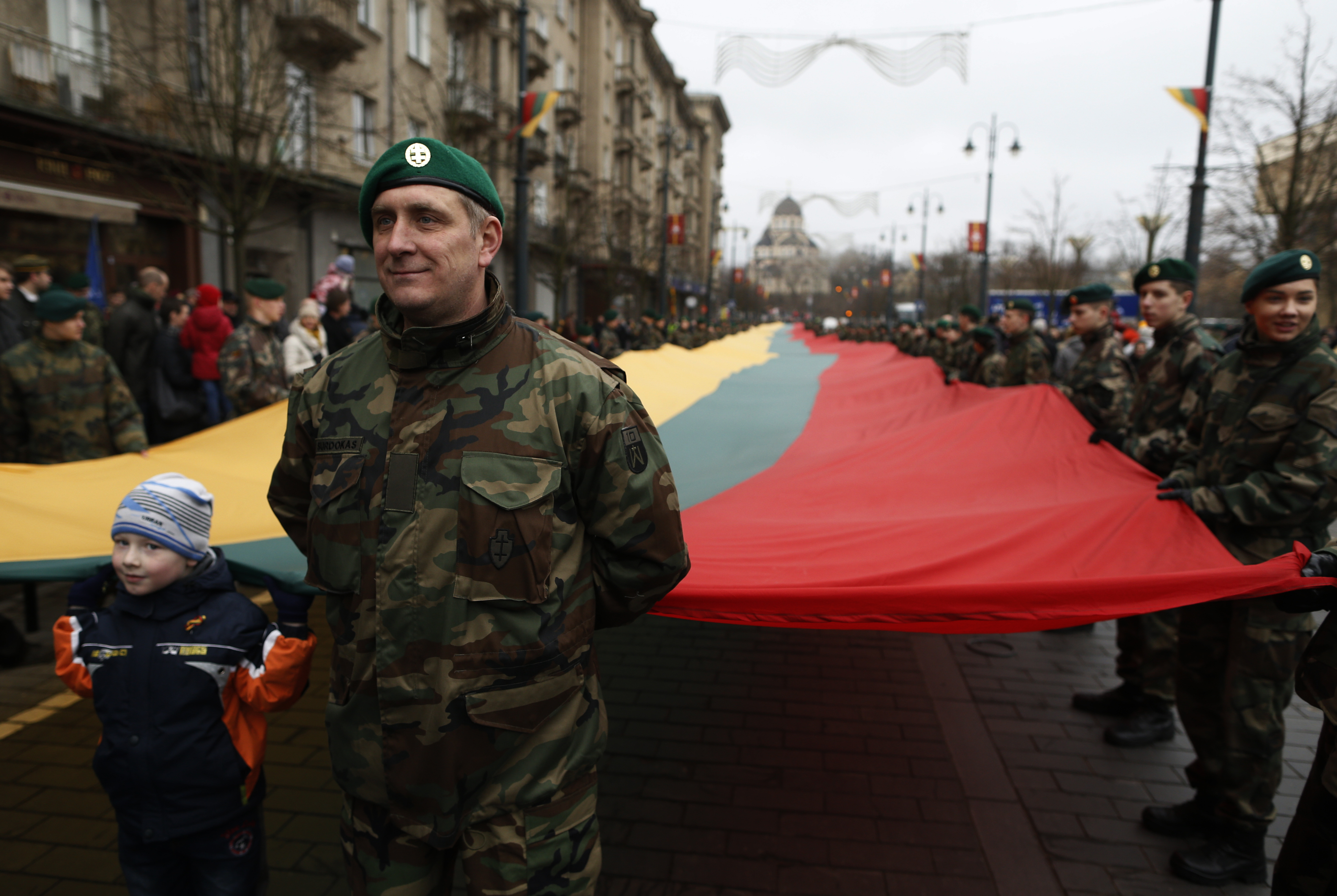 Lithuania marks 25th anniversary of Soviet exit