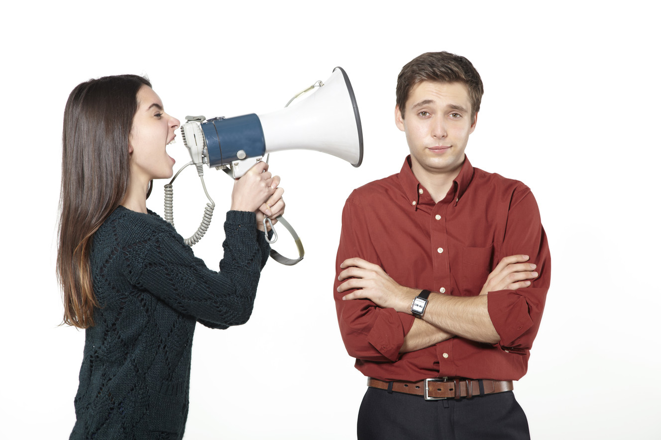 Consejo matrimonial: Deje de tratar a su esposo como si fuera un niño