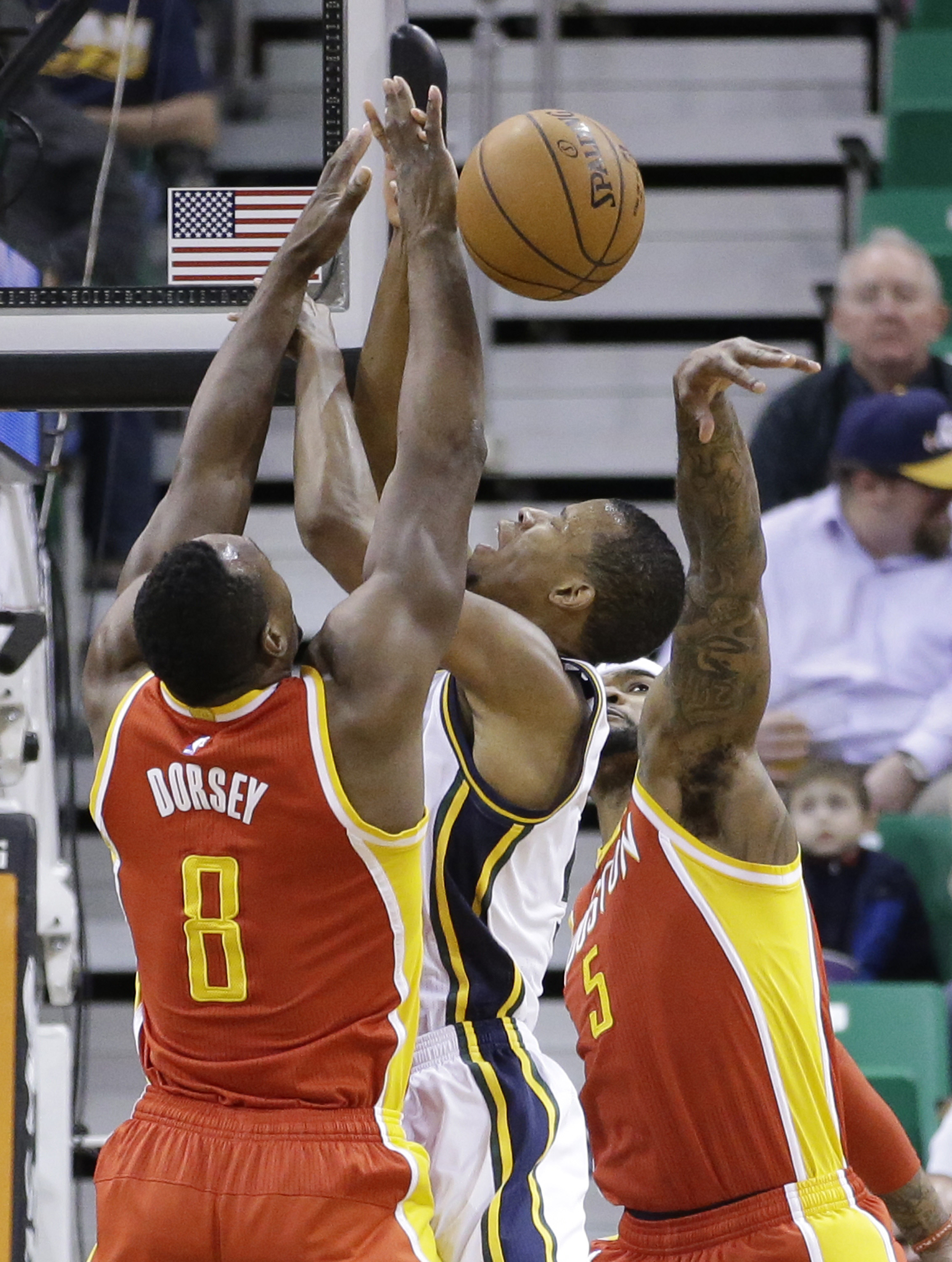 Gobert puts on show to help Jazz beat Rockets 109-91