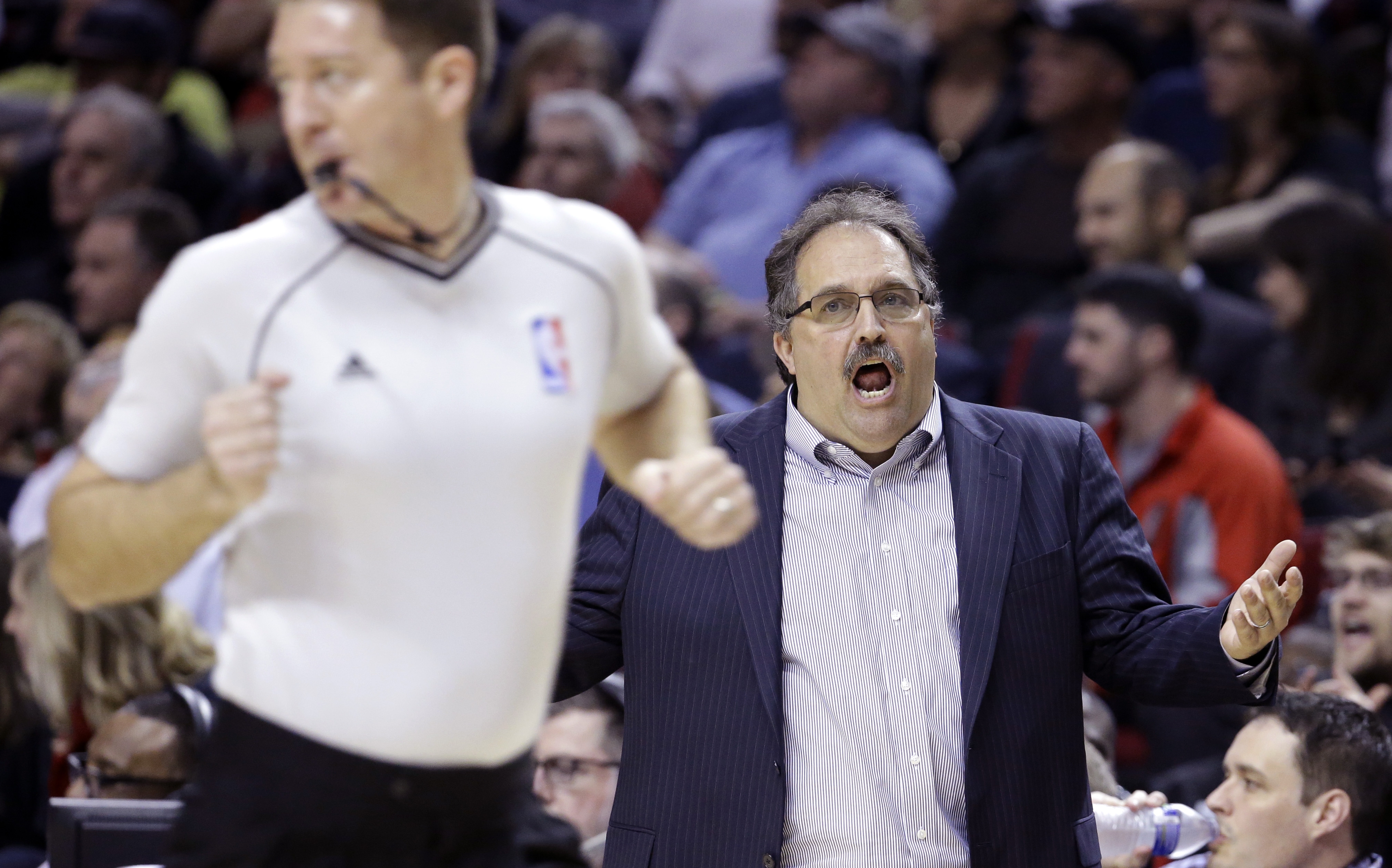 Blazers hand Pistons their 9th straight loss with 118-99 win