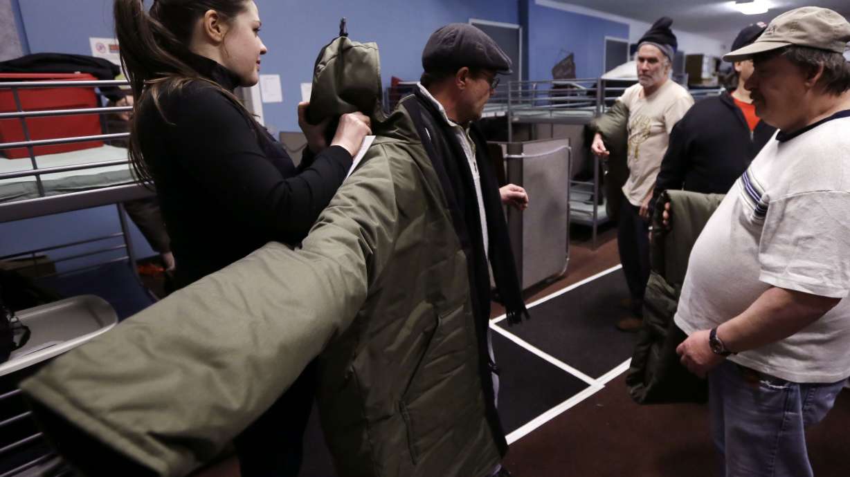 Detroit nonprofit hires homeless to make coats/sleeping bags
