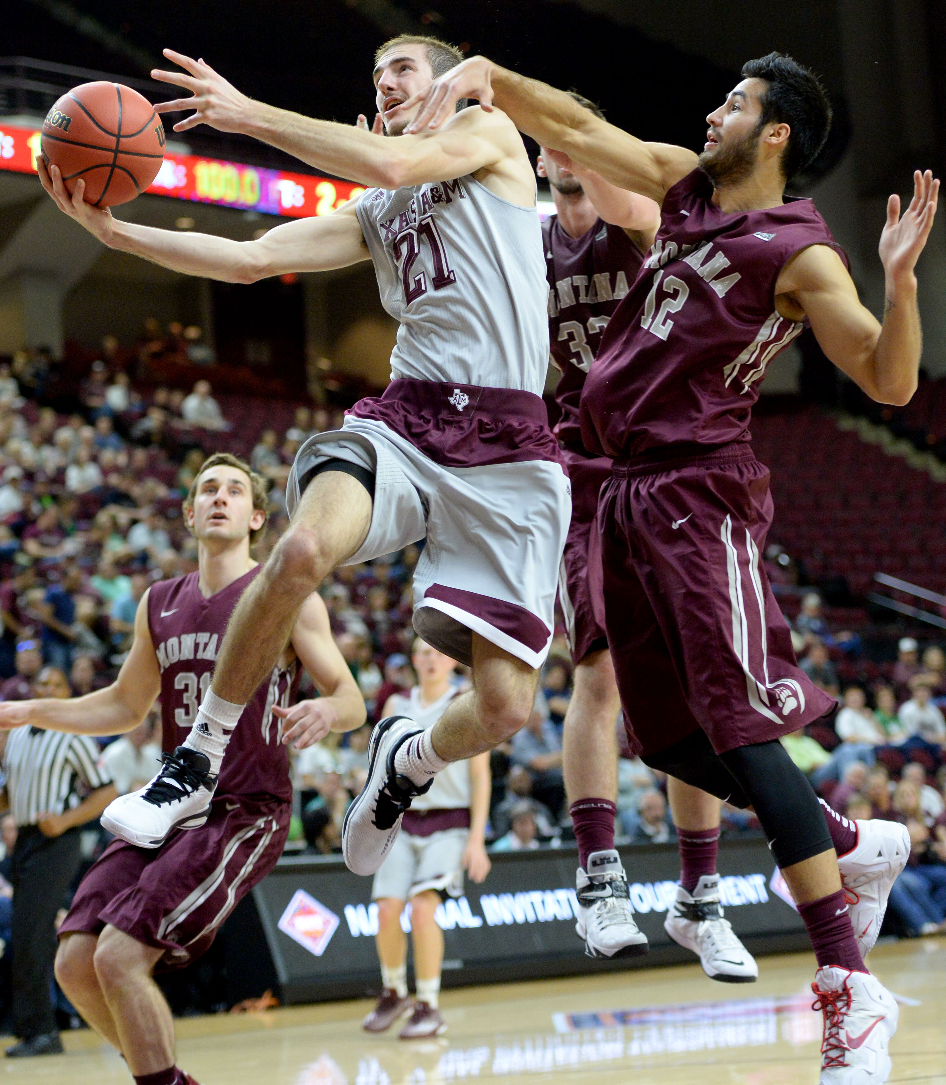 Texas A&M runs away with 81-64 win over Montana in NIT